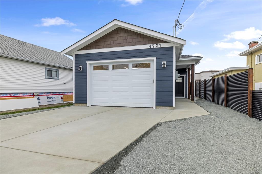 Second View of 4721 Elizabeth St, Port Alberni, BC, V9Y 6M1