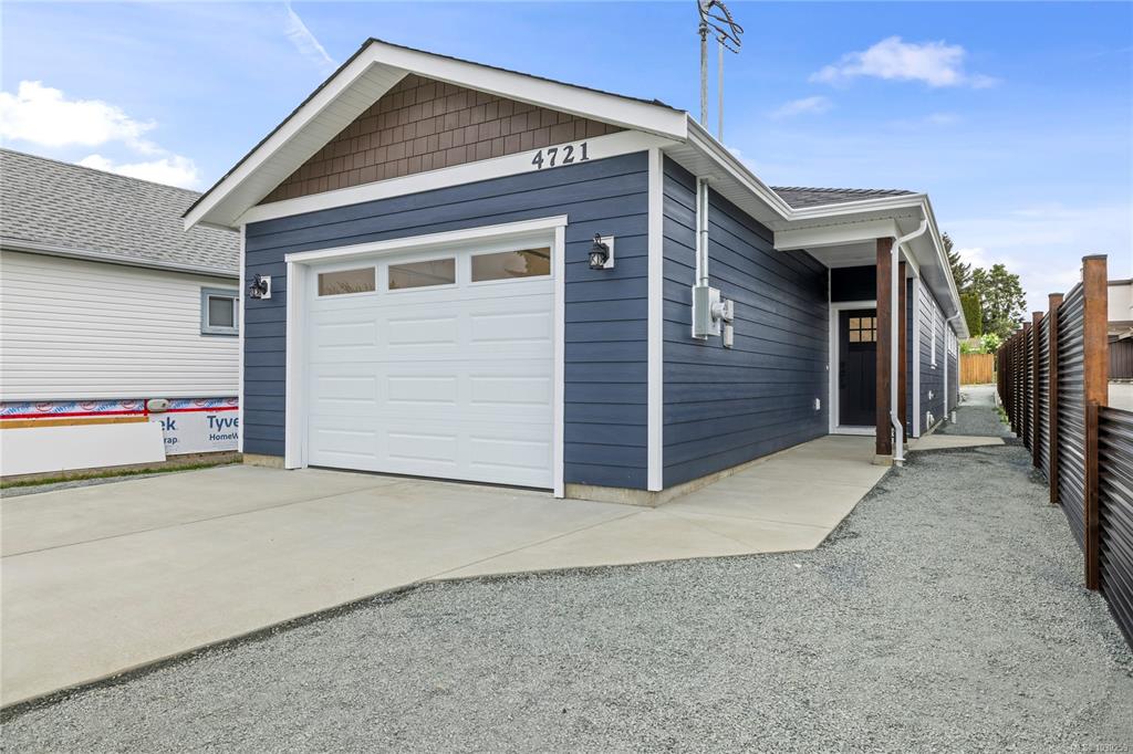 Third View of 4721 Elizabeth St, Port Alberni, BC, V9Y 6M1