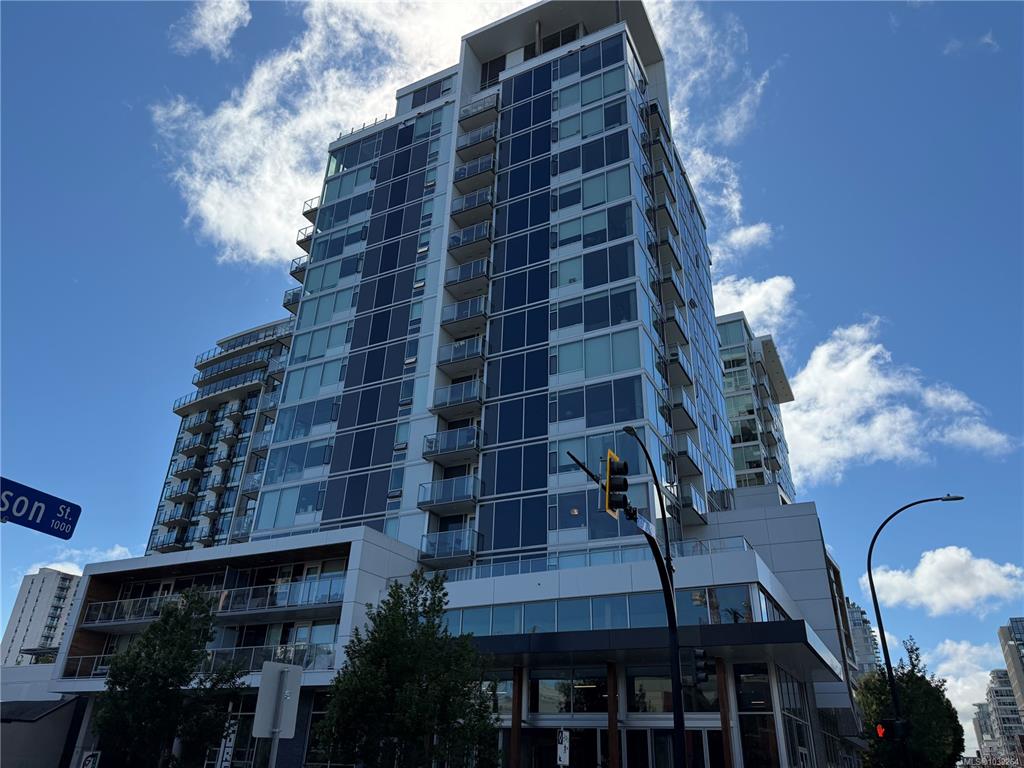 989 Johnson St, 1039264, BC,