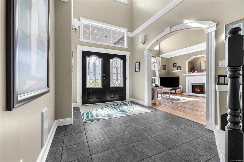 Fifth View of 608 Nelson Rd, Campbell River, BC, V9H 1V1