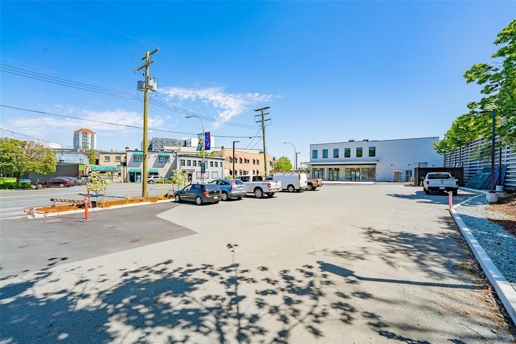 MLS® listing #31485044 for sale located at 460 Wallace St