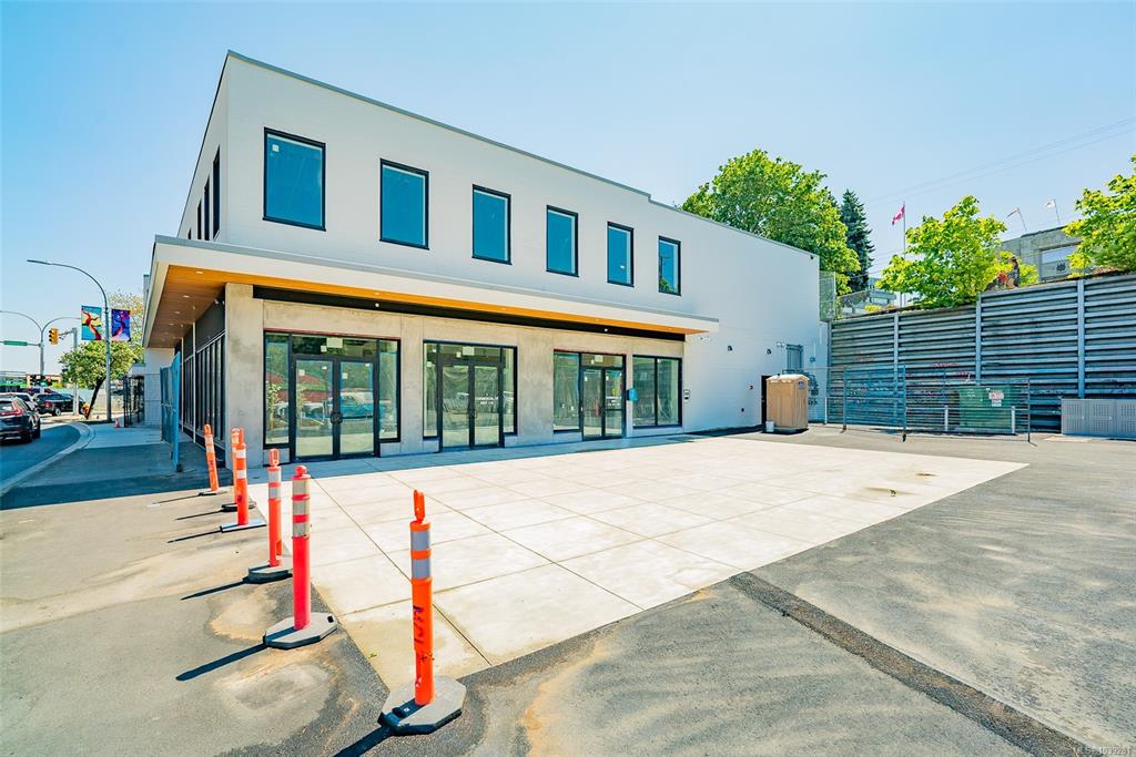MLS® listing #31485612 for sale located at 1 Commercial St