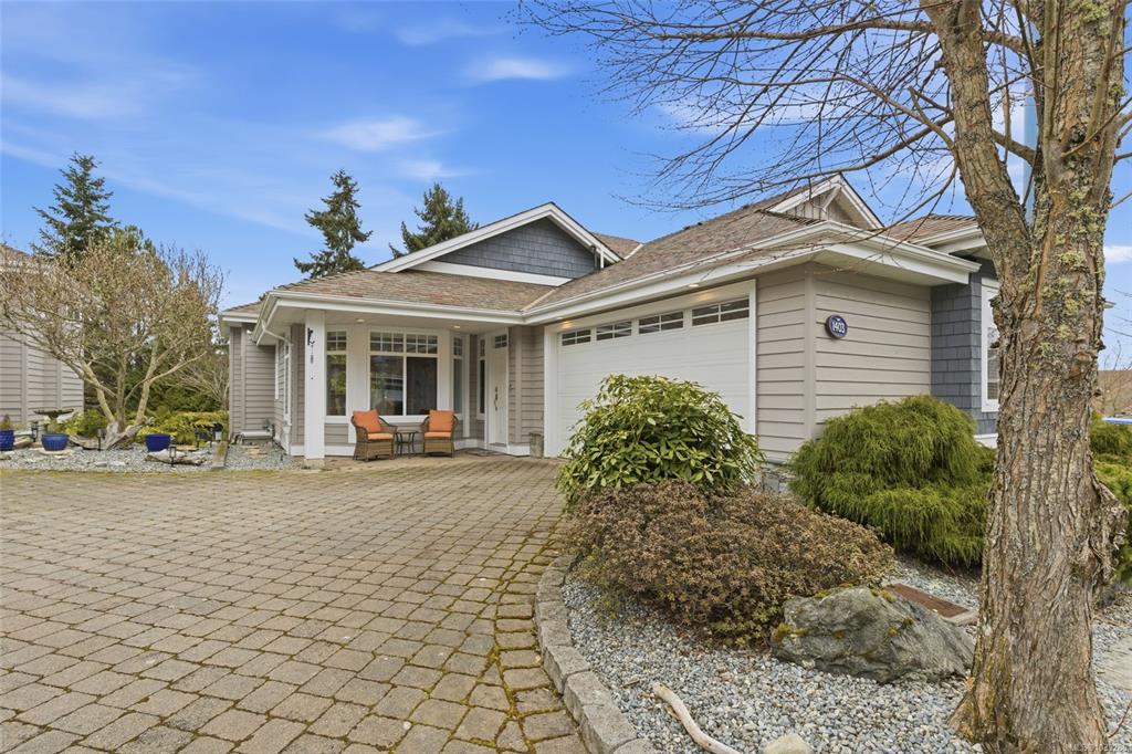 1403 Cape Cod Dr, 1039286, BC,