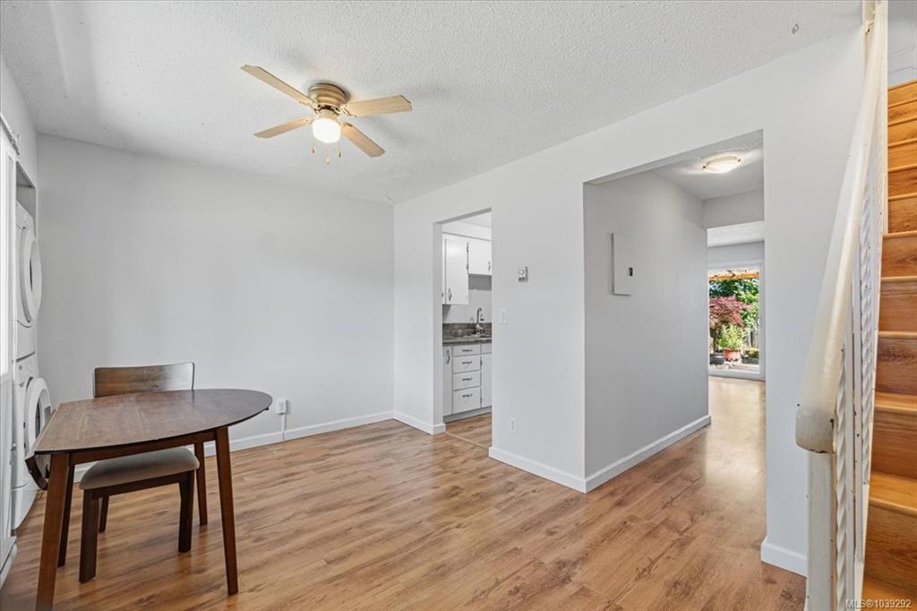 Fourth View of 285 Harewood Rd, Nanaimo, BC, V9R 2Z1