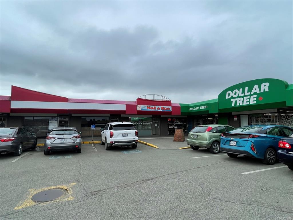 368 Trunk Rd, 1039296, BC,