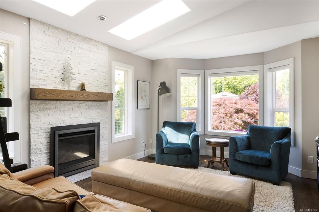 Fifth View of 798 Windsong Pl, Deer Park, Mill Bay, BC, V0R 2P4