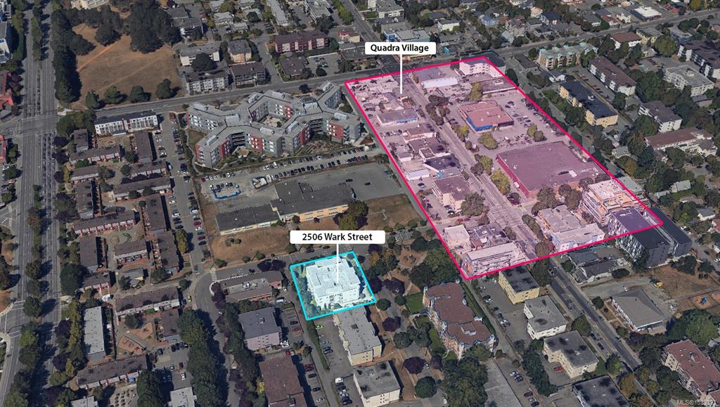 Third View of 2560 Wark St, Victoria, BC, V8T 4G8