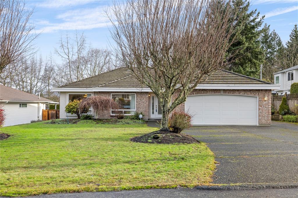 Third View of 117 Denman Dr, Qualicum Beach, BC, V9K 1R7