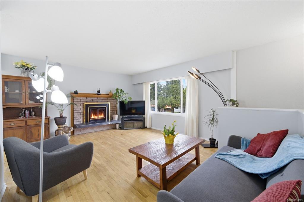 Fifth View of 2844 Rita Rd, Langford, BC, V9B 4A1