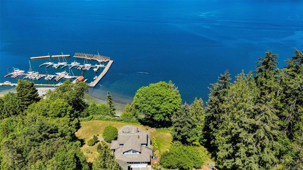 Third View of 1231 Sutherland Dr, Cowichan Bay, BC, V0R 1N2