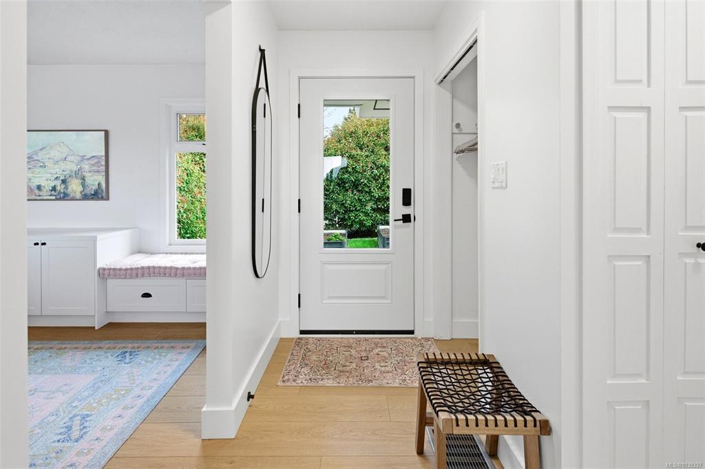 Third View of 4285 Caen Rd, Saanich, BC, V8X 3S5
