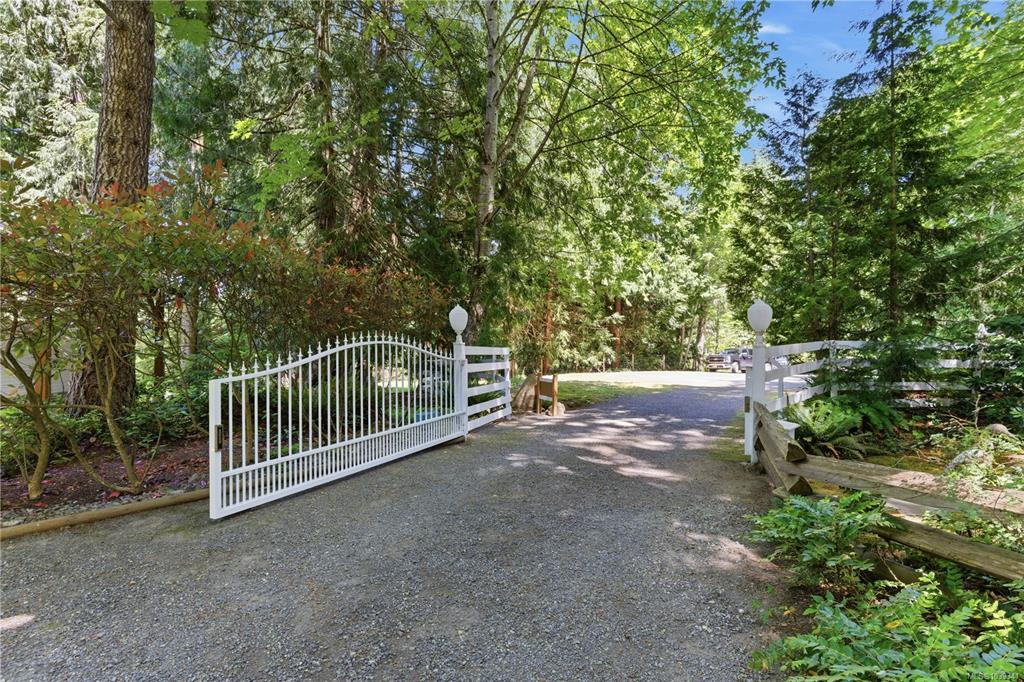 Fourth View of 2484 Gibbs Pl, Mill Bay, BC, V8H 1A4