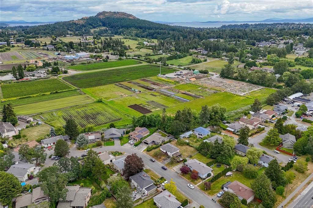 Second View of 4035 Century Rd, Saanich, BC, V8X 2E5