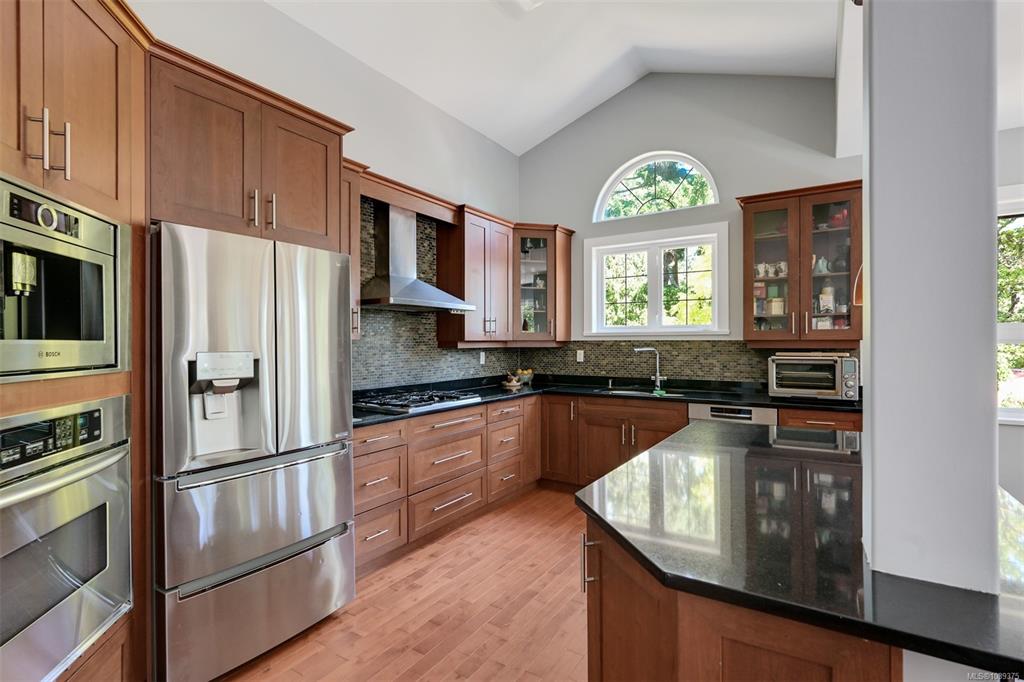 Third View of 6799 Jedora Dr, Central Saanich, BC, V8M 1A6