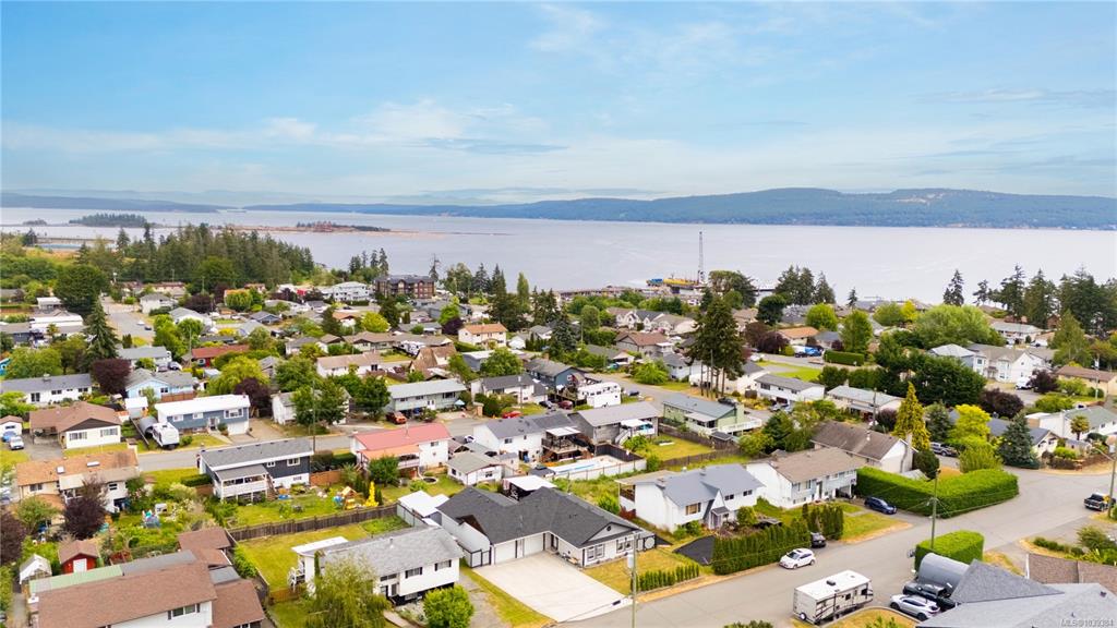 Fifth View of 1567 Pauline St, Crofton, BC, V0R 1R0
