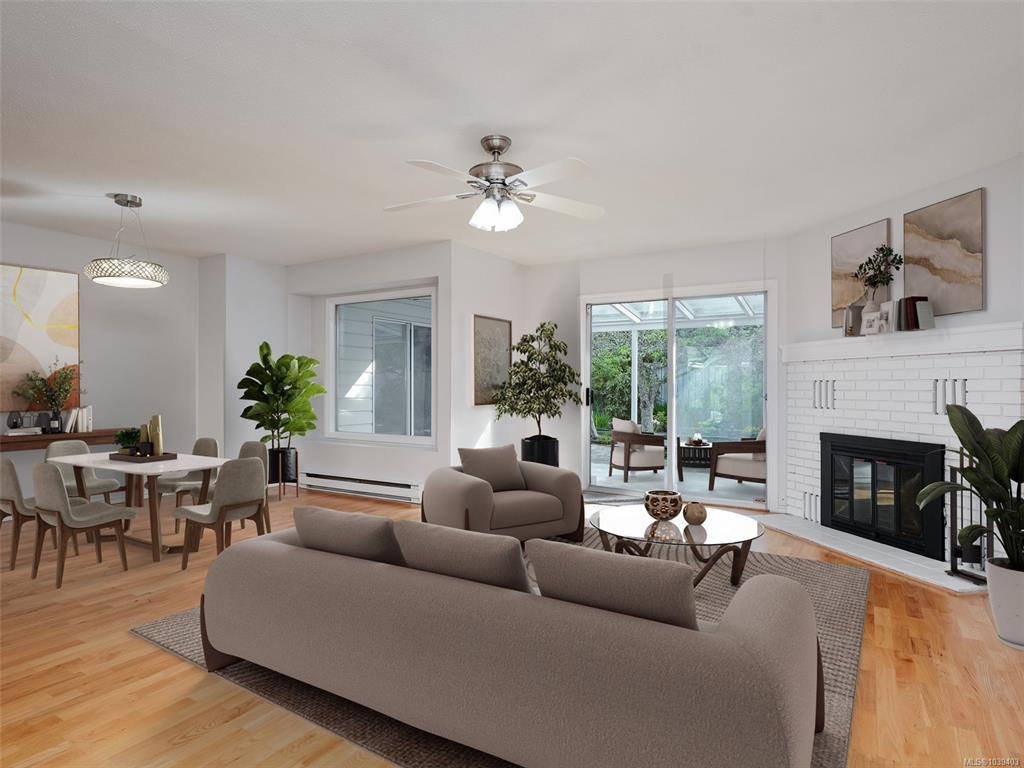Fifth View of 4163 Shelbourne St, Saanich, BC, V8N 3E8