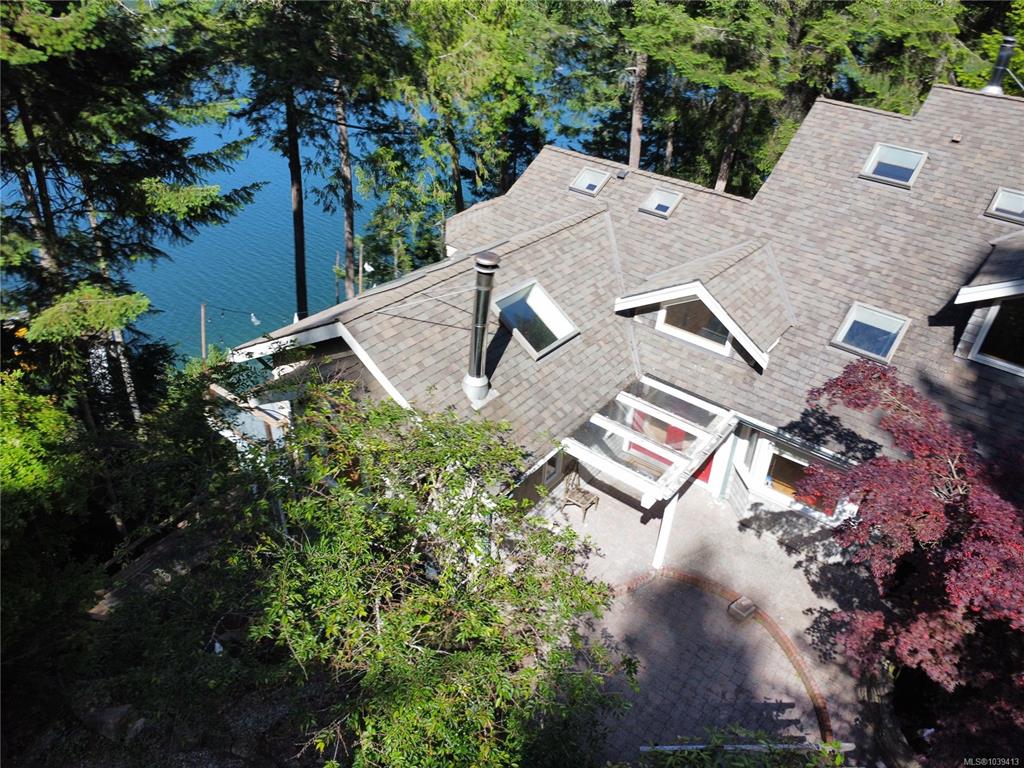 Third View of 165 Ontario Pl, Salt Spring, BC, V8K 2L5
