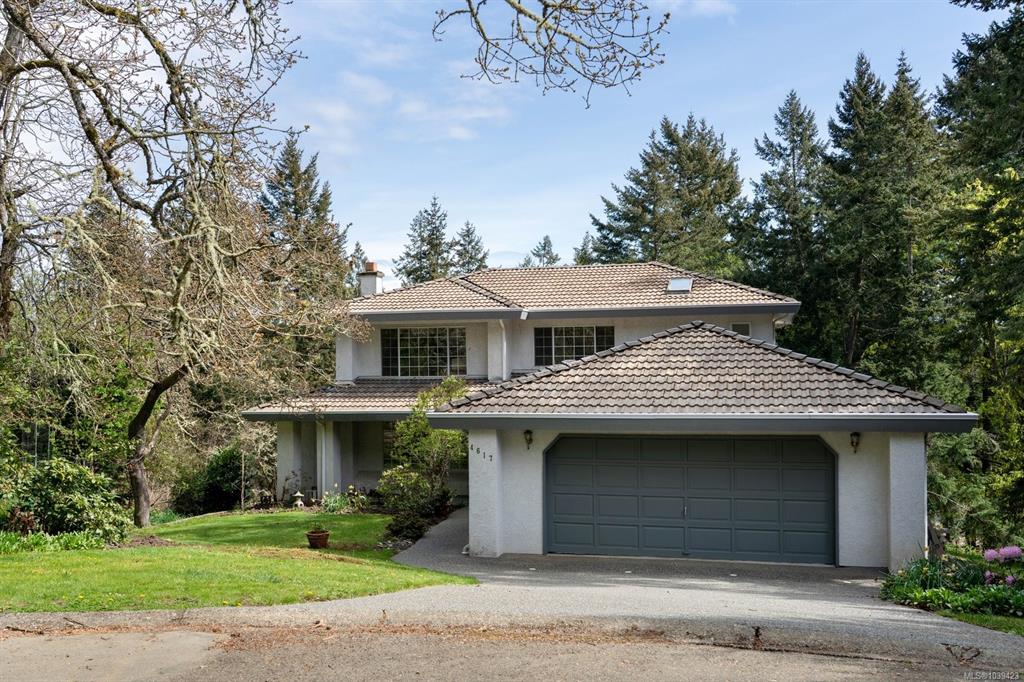 Second View of 4617 Cliffwood Pl, Saanich, BC, V8Y 1B6