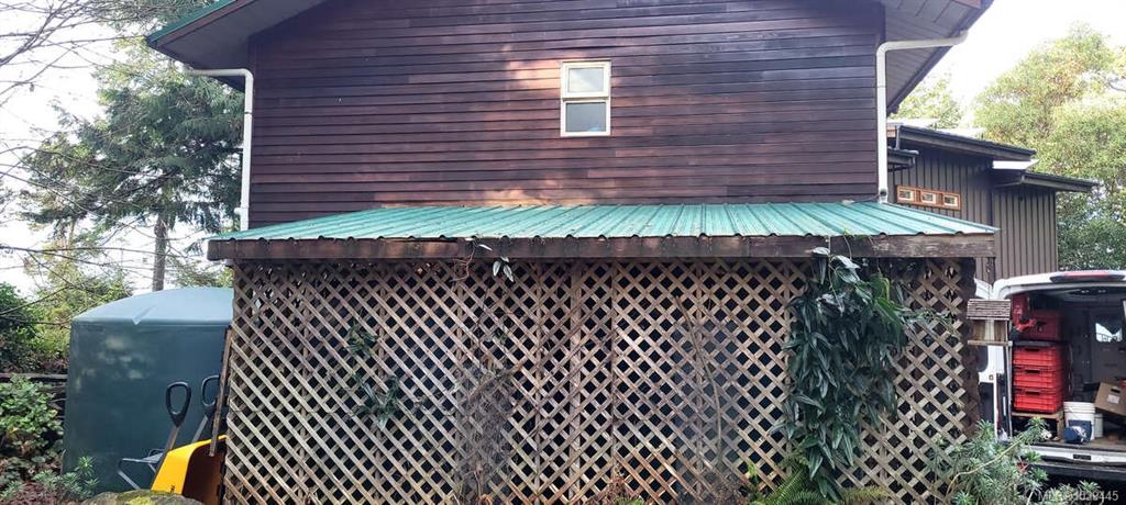 Fourth View of 733 Berry Point Rd, Gabriola Island, BC, V0R 1X1