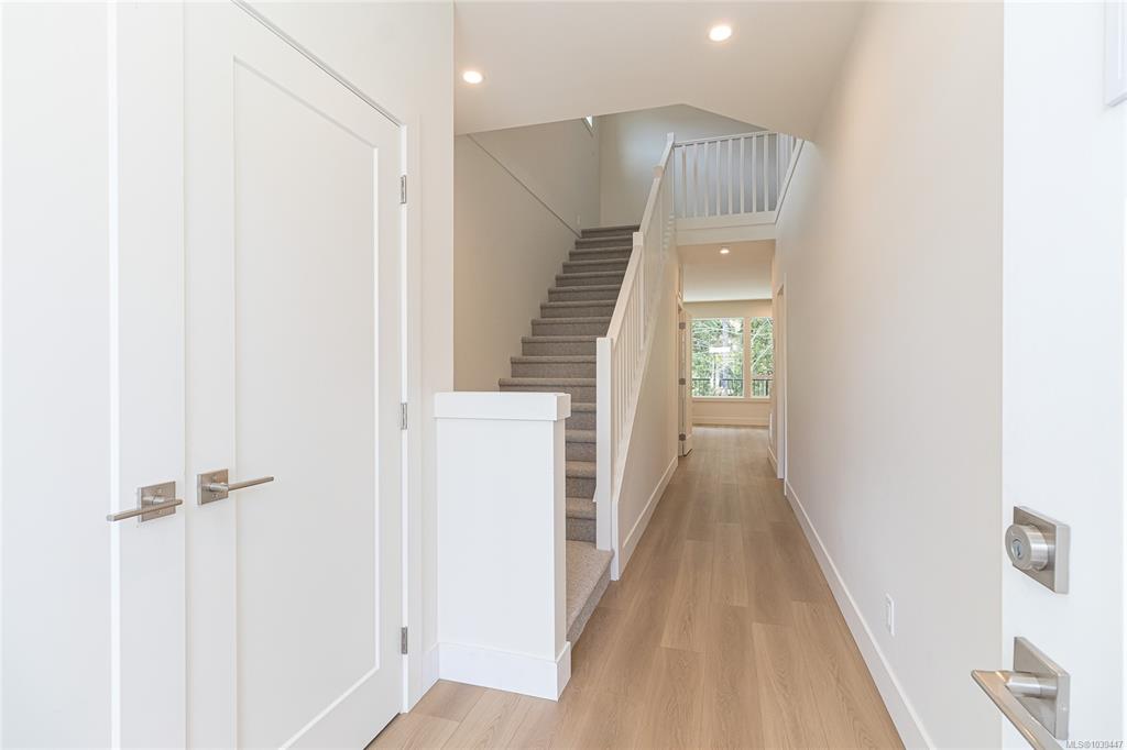 Fifth View of 2172 Bellflower Dr, Langford, BC, V9C 0S6