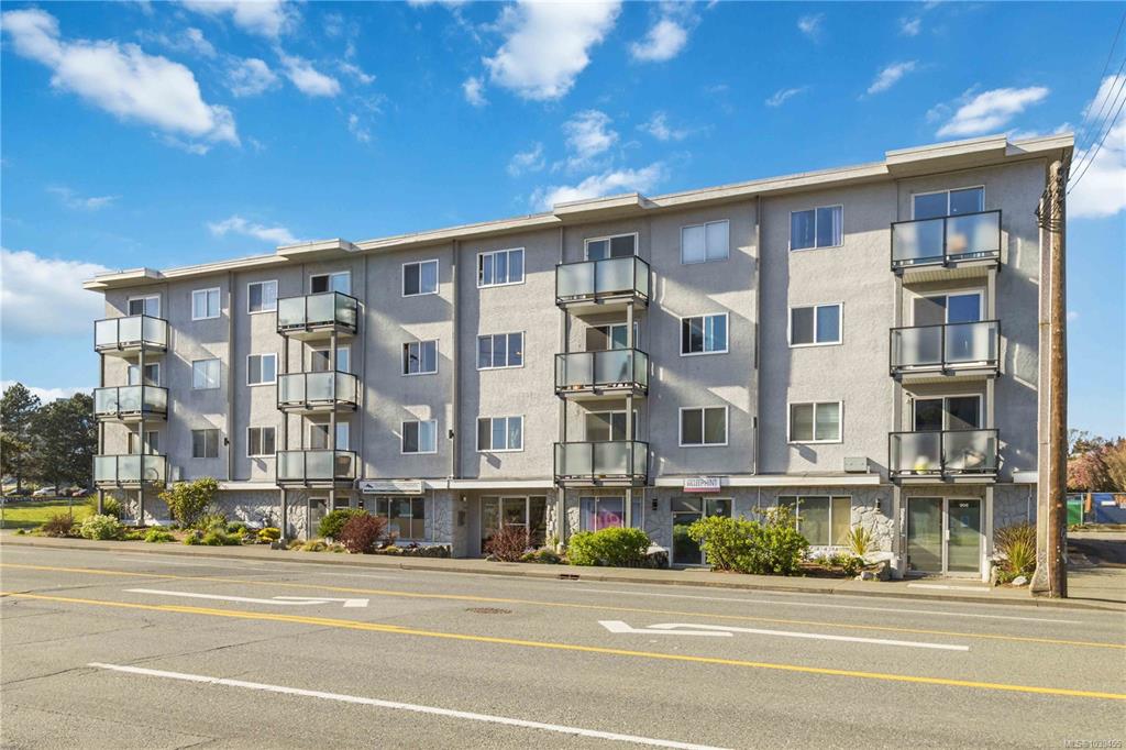 Third View of 904 Hillside Ave, Victoria, BC, V8T 1Z8