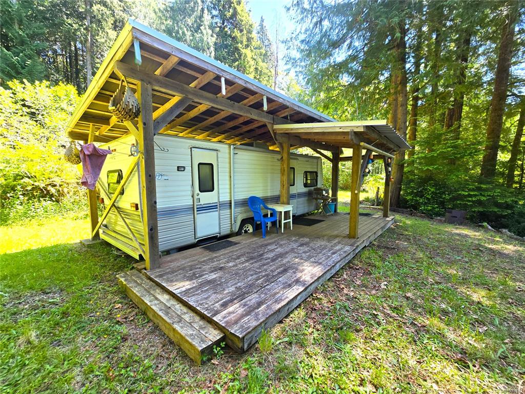 Fourth View of 9 Headquarters Bay, Port Alberni, BC, V9Y 6G2