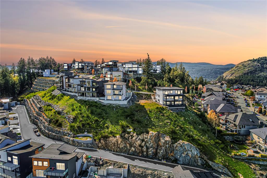 2181 Navigators Rise, 1039525, BC,