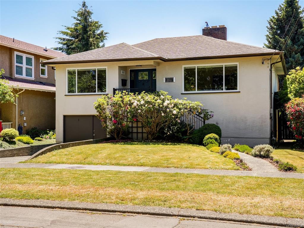 2021 Byron St, 1039530, BC,