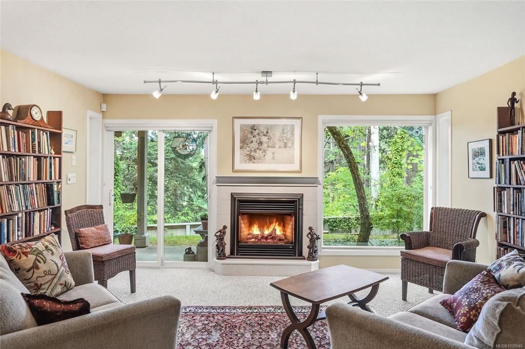 571 Bradley St, 1039546, BC,