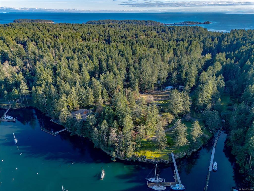 Third View of 1900 Martin Rd, Gabriola Island, BC, V0R 1X7
