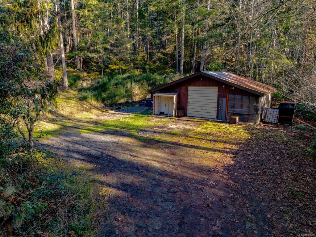 Fifth View of 1900 Martin Rd, Gabriola Island, BC, V0R 1X7