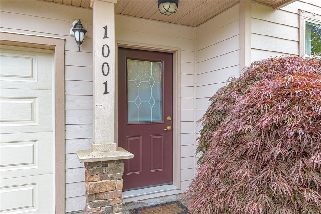 Third View of 1001 Wild Ridge Way, Langford, BC, V9C 4M8