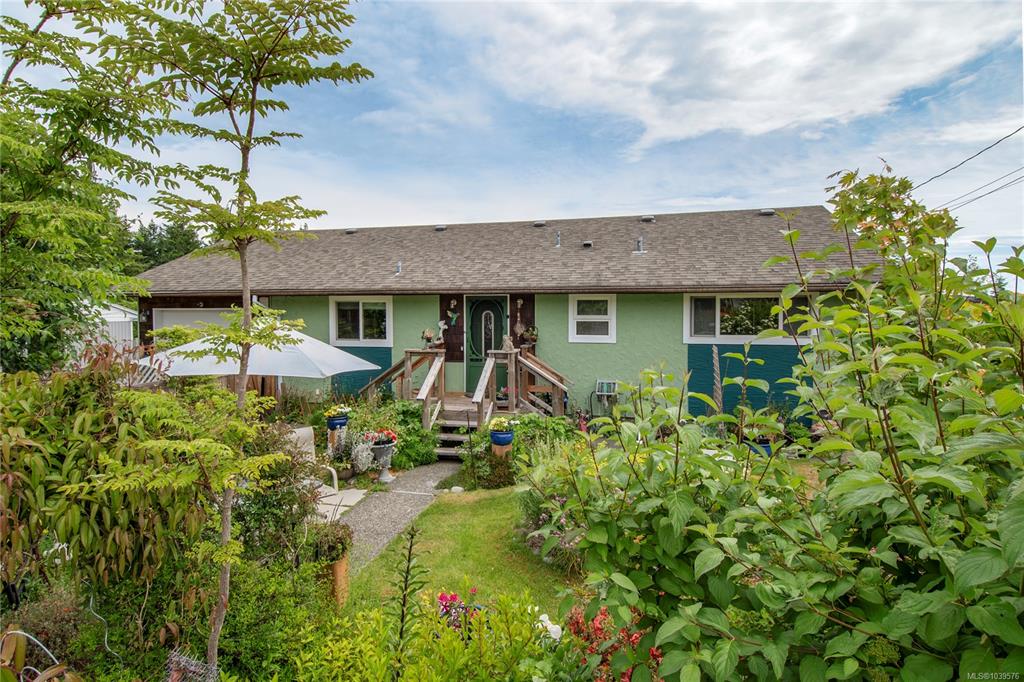 Second View of 371 Mclean St, Campbell River, BC, V9W 2M7