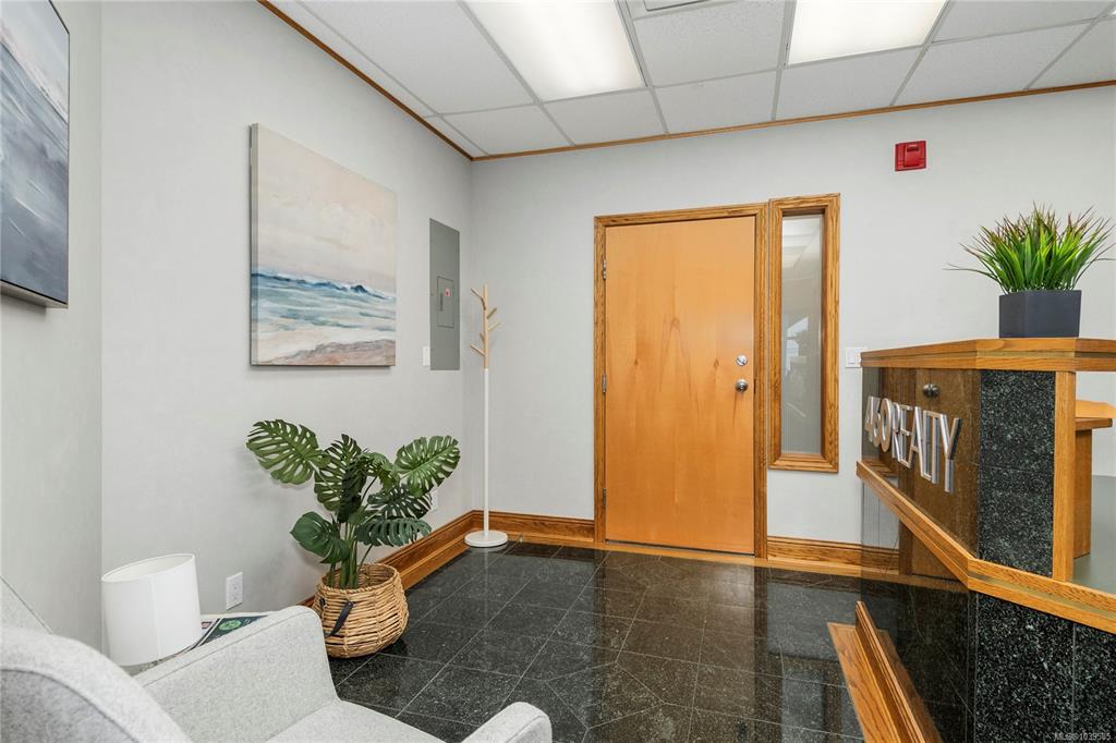 MLS® listing #31507428 for sale located at 871 Island Hwy