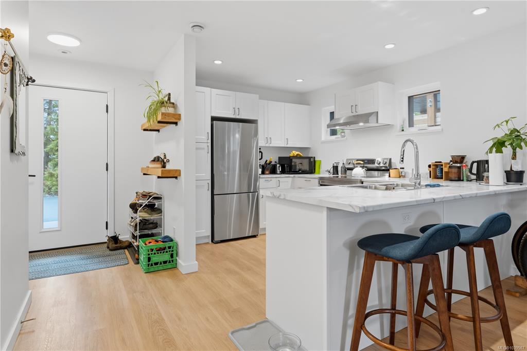 Fifth View of 1782 St Jacques Blvd, Raincoast Commons, Ucluelet, BC, V0R 3A0