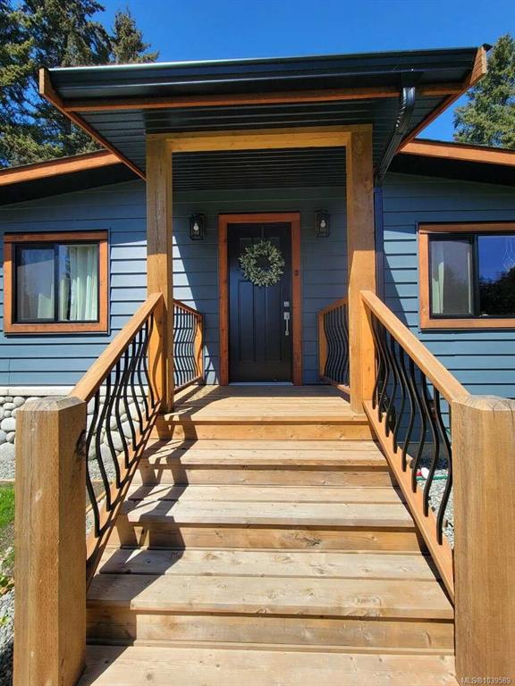 Fifth View of 2314 Gould Rd W, Nanaimo, BC, V9X 1J7