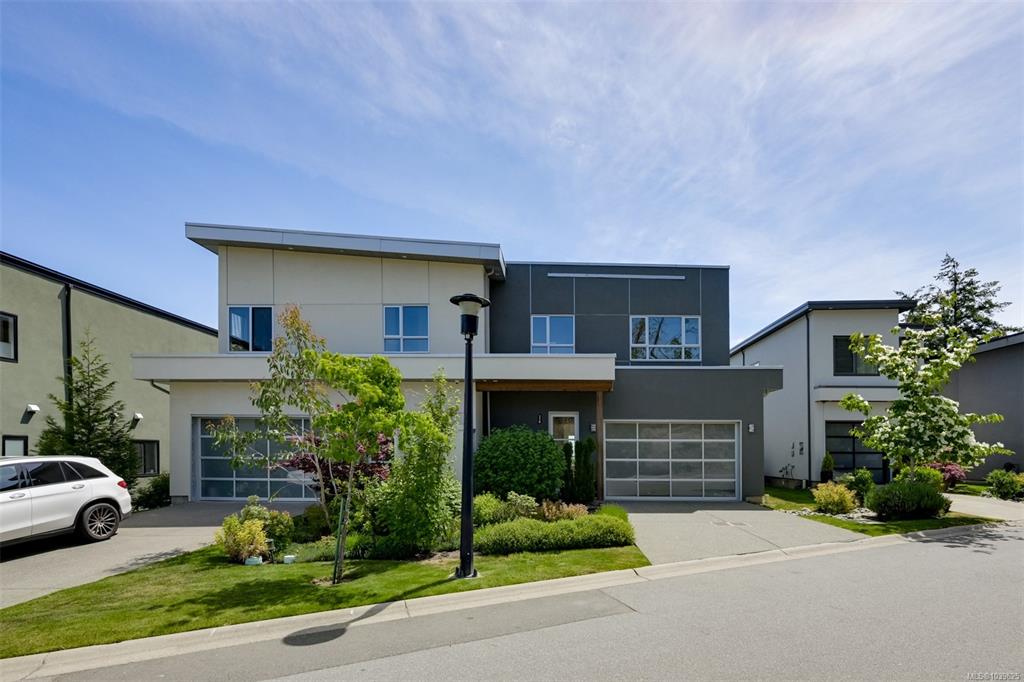 539 Delora Dr, 1039625, BC,