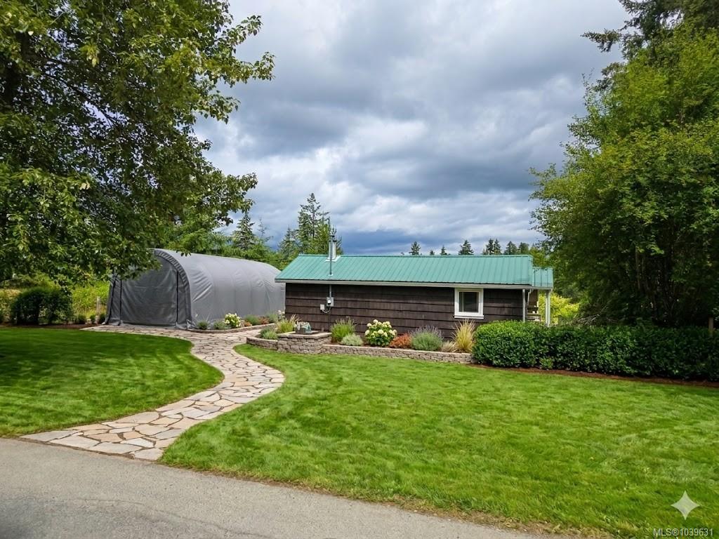 Fourth View of 1055 Station Rd, Coombs, BC, V0R 1M0