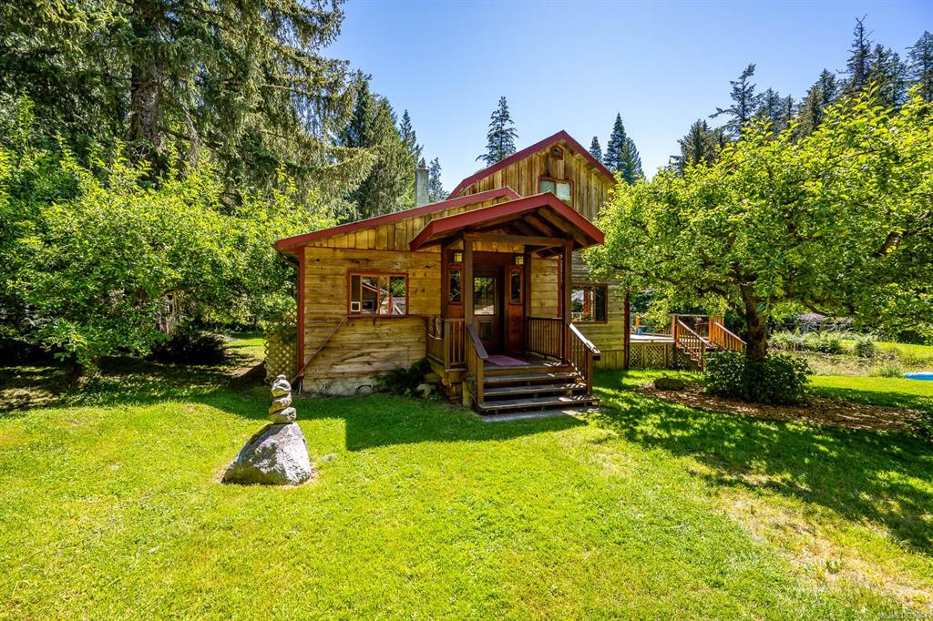 Third View of 1416 Robertson Rd, Cortes Island, BC, V0P 1Z0