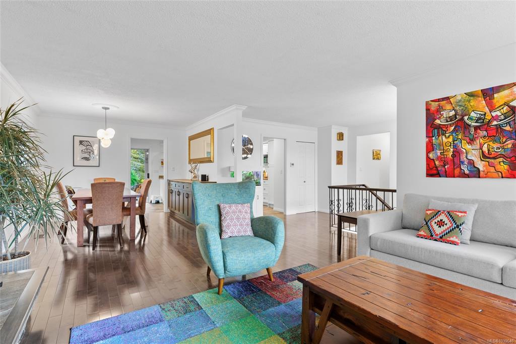 Fourth View of 1644 Barksdale Dr, Saanich, BC, V8N 4Z8