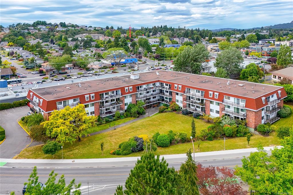 1680 Poplar Ave, 1039652, BC,
