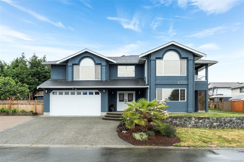 Third View of 4000 Santa Rosa Pl, Saanich, BC, V8Z 7K9