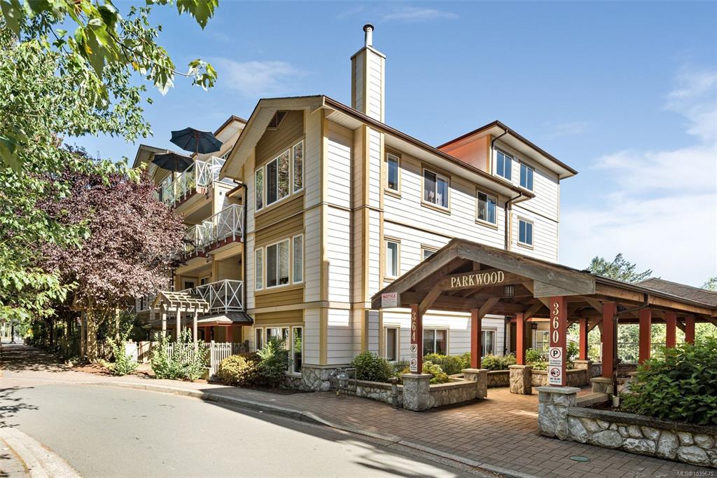 364 Goldstream Ave, 1039675, BC,