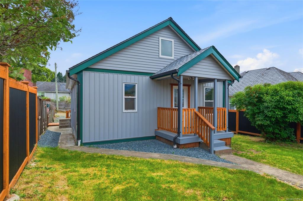 Second View of 4524 Bute St, Port Alberni, BC, V9Y 3M9