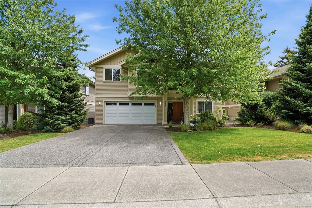 832 Brookfield Dr, 1039683, BC,
