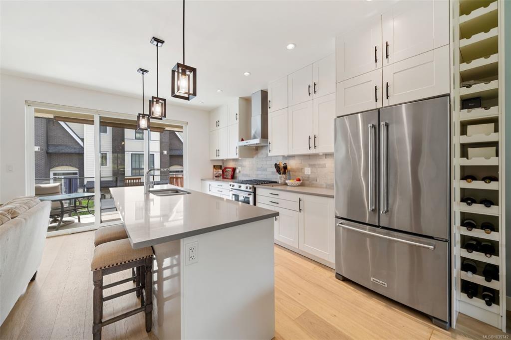 Fourth View of 2836 Turnstyle Cres, Langford, BC, V9B 0T8