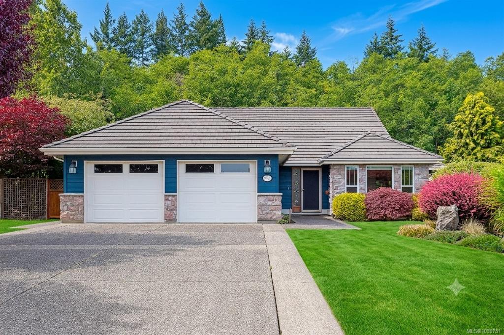 612 Morningstar Dr, 1039751, BC,