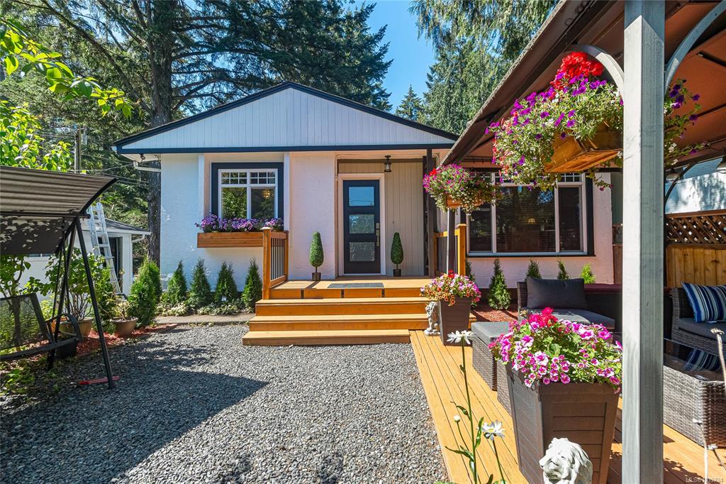 Fourth View of 2433 Sooke Rd, Colwood, BC, V9B 1Y1