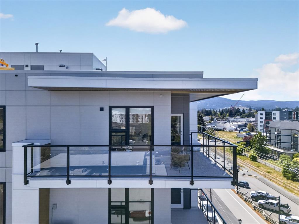 777 Station Ave, 1039818, BC,