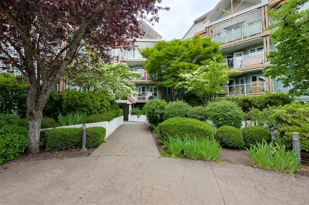 490 Marsett Pl, 1039827, BC,